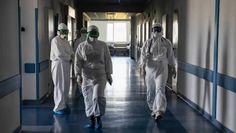 Число заразившихся коронавирусом в мире превысило 22 млн