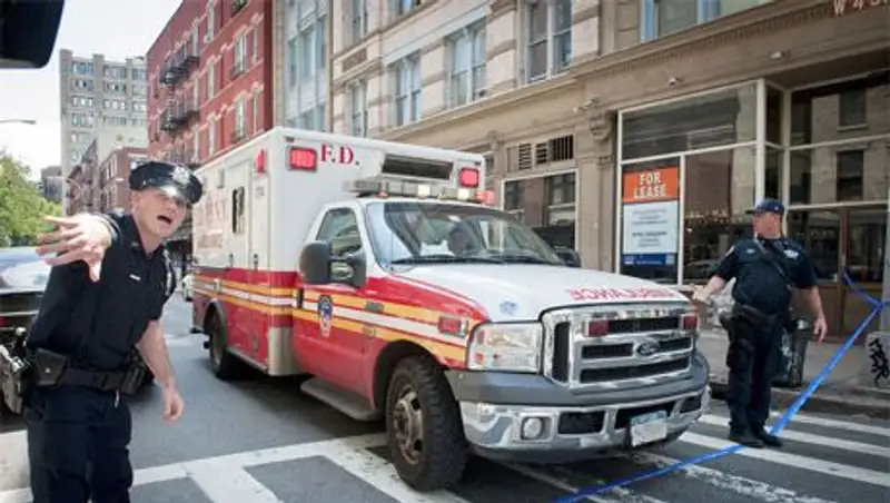 В США перевернулся автобус, один человек погиб, 49 пострадали