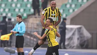 Футбол Кайрат Лидер, фото - Новости Zakon.kz от 11.03.2022 19:05