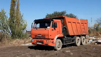 повредил тепломагистраль в Астане, фото - Новости Zakon.kz от 11.11.2022 18:31