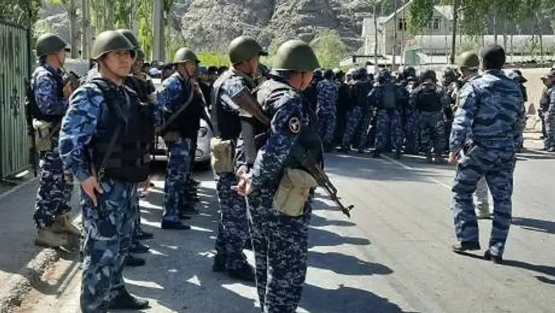 Кыргызстан и Таджикистан начали отвод войск из зоны конфликта на границе