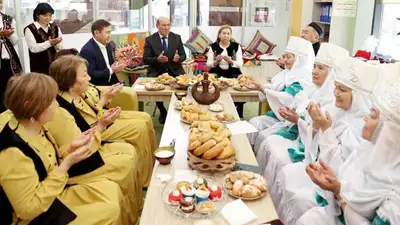 В Шымкенте отмечают Көрісу күні, фото - Новости Zakon.kz от 14.03.2023 18:45