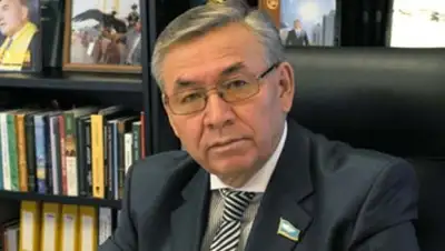 Qazaqadebieti.kz, фото - Новости Zakon.kz от 20.02.2018 16:36