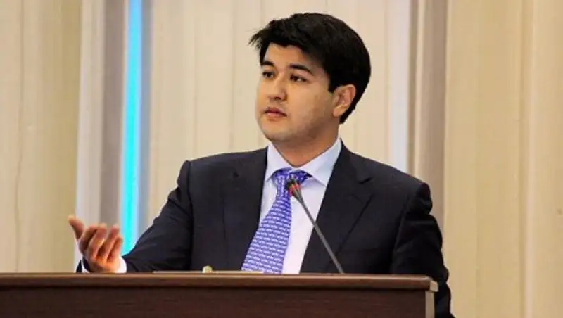 На борьбу с безработицей в 2015 году направлено 12 млрд тенге