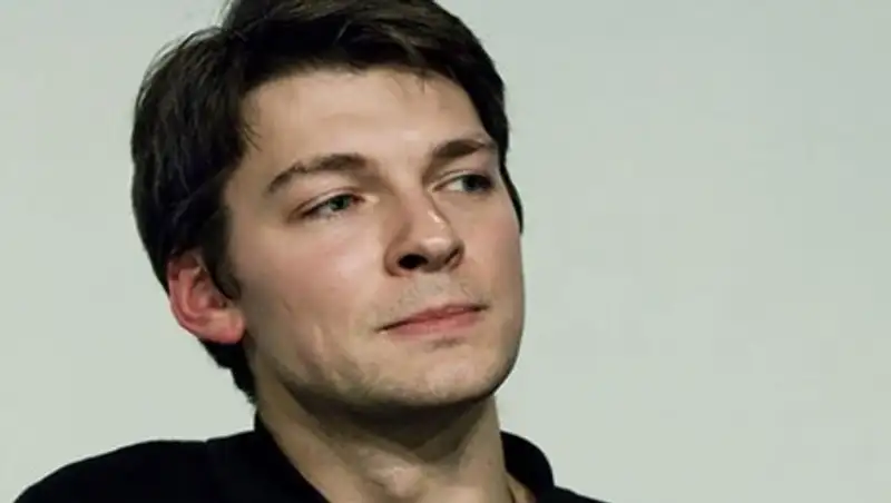 Актера Даниила Страхова предположительно избил итальянец