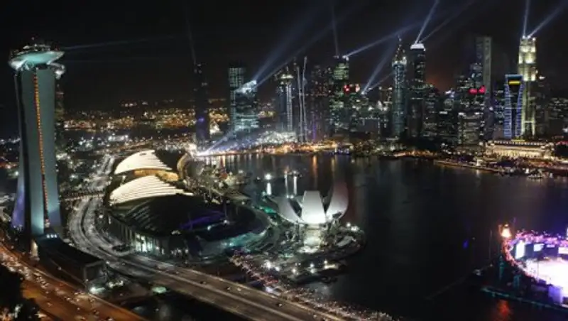 Власти Сингапура раздадут жителям более 500 миллионов долларов