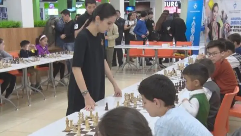 В Атырау откроется шахматная академия четырехкратной чемпионки мира Динары Садуакасовой