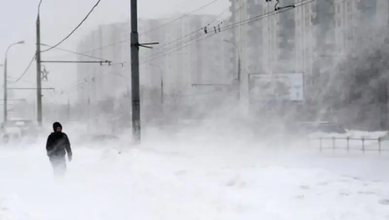 В двух областях Казахстана объявлено штормовое предупреждение