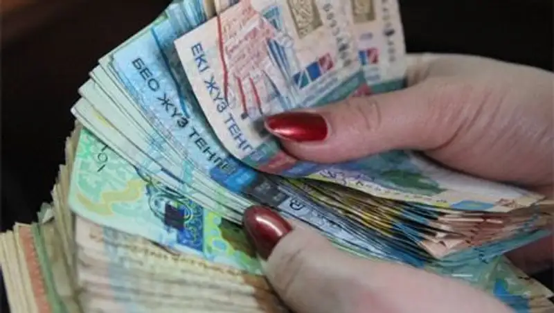 В ЗКО бухгалтер колледжа присвоила 1 миллион тенге