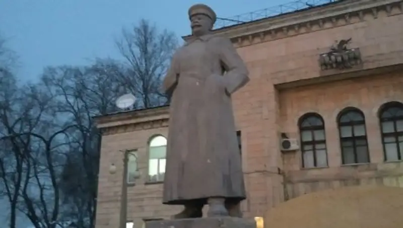 Памятник Сталину в Алматы появился благодаря съемкам фильма