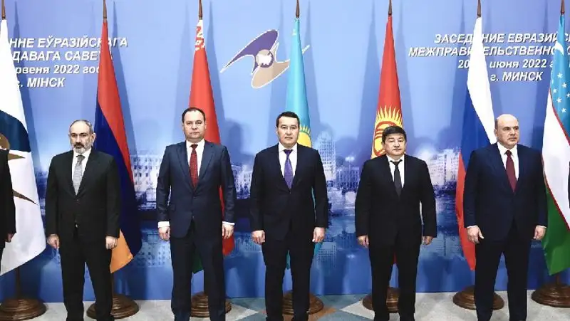 Мораторий на введение обязательной цифровой маркировки в Казахстане отклонили на заседании ЕМПС