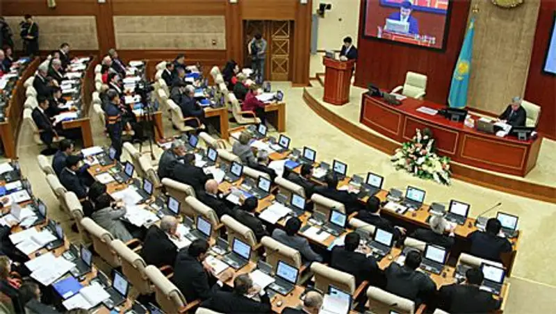 Запрет на размещение букмекерских контор в жилых зданиях хотят ввести в Казахстане