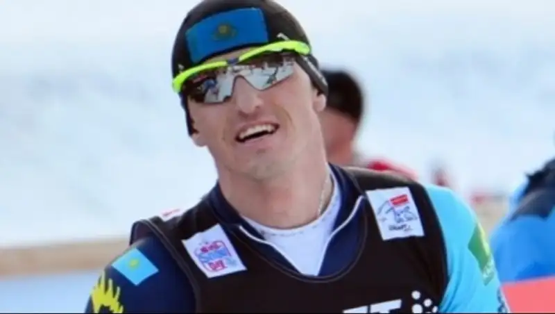 Алексей Полторанин стал 13-м в индивидуальной гонке на "Тур де Ски"