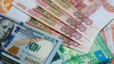 курсы валют, фото - Новости Zakon.kz от 31.08.2022 10:08