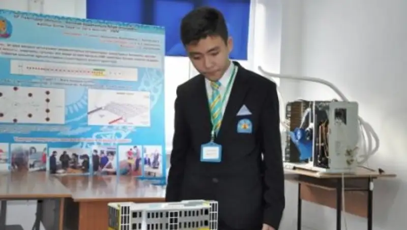 Павлодарский школьник придумал лазерную установку для предотвращения ДТП