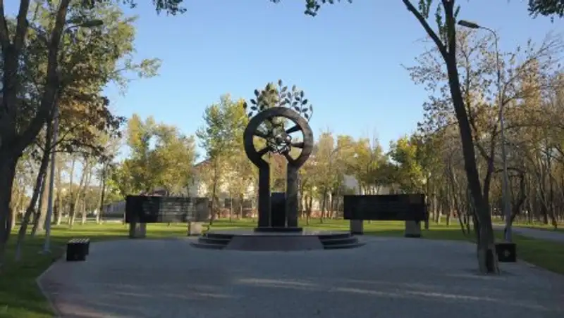 Памятник участникам ликвидации аварии на ЧАЭС открыли в Таразе