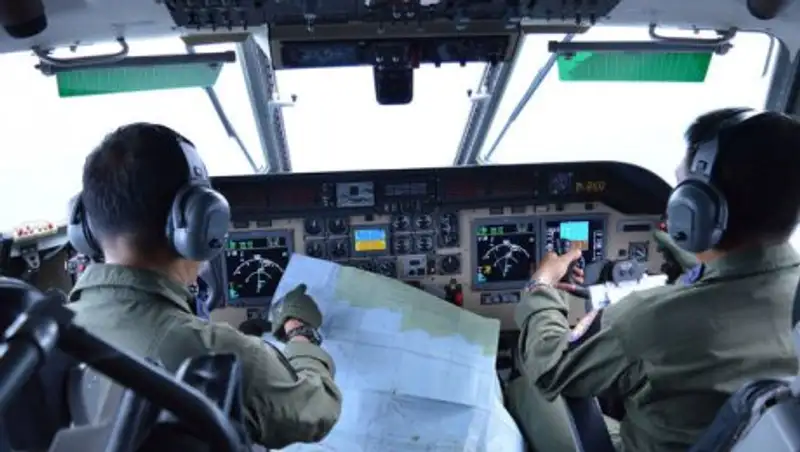 Военный малайзийский самолет пропал с радаров