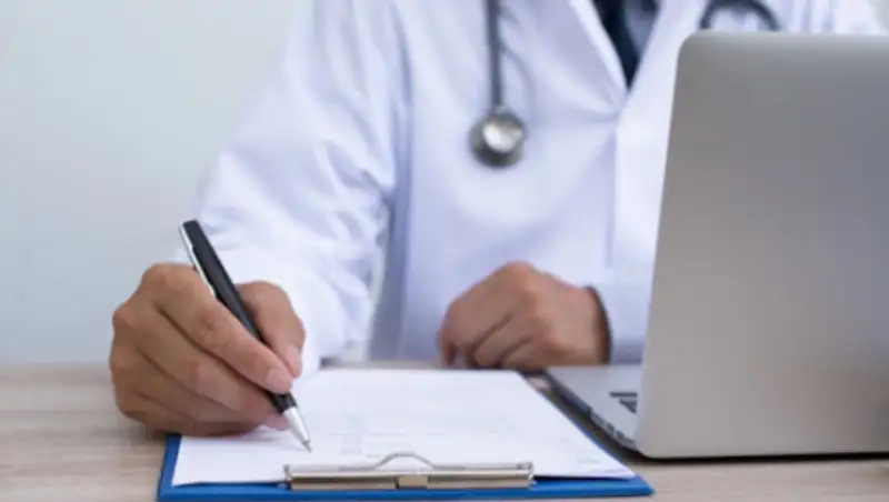 Как получить консультации врача, не выходя из дома?