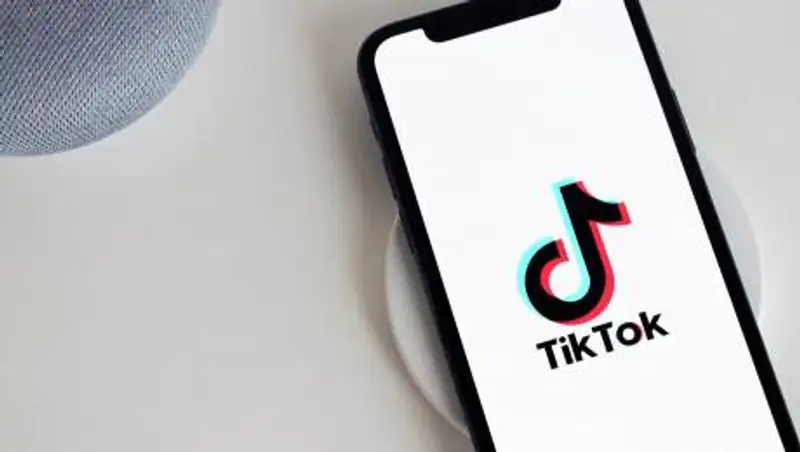 Одну из самых популярных соцсетей обвинили в нарушении прав пользователей