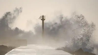 авиарейсы, стихия, фото - Новости Zakon.kz от 06.09.2022 16:28