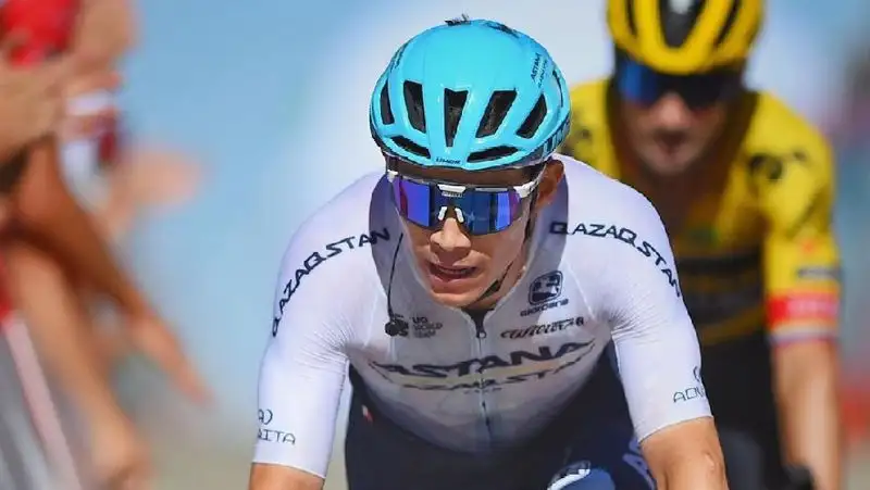 Капитан "Астаны" Лопес вошел в Топ-5 общего зачета "Вуэльты-2022"