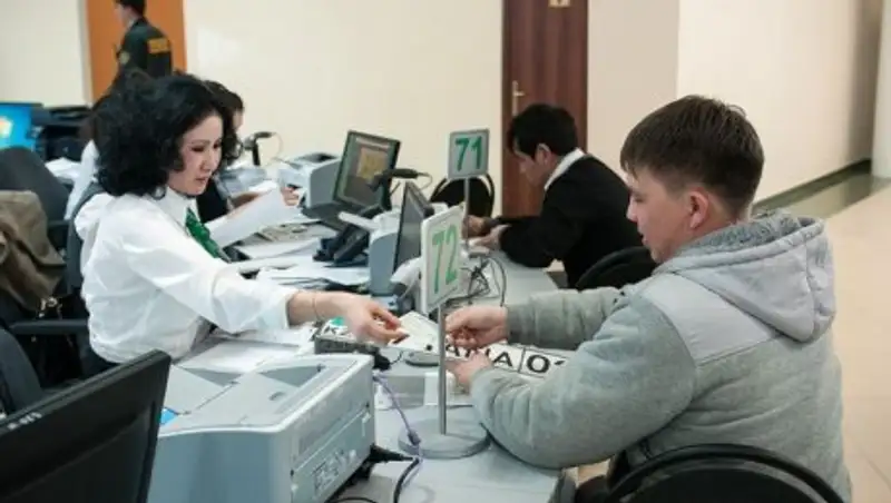 В СпецЦОНе Алматы за 9 мес. зарегистрировали около 150 тысяч транспортных средств