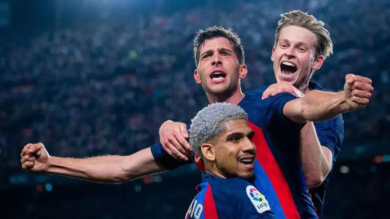 "Барселона" празднует сотый успех в противостоянии с "Реалом" в Эль-Класико