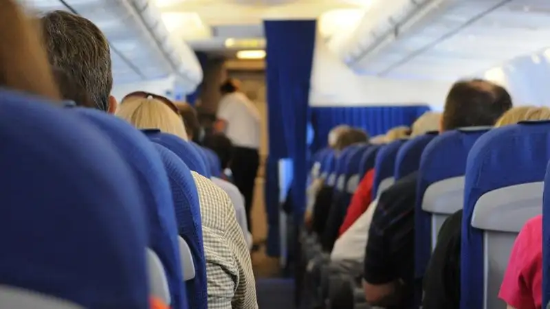 Экстренную посадку в Баку совершил лайнер Air Astana