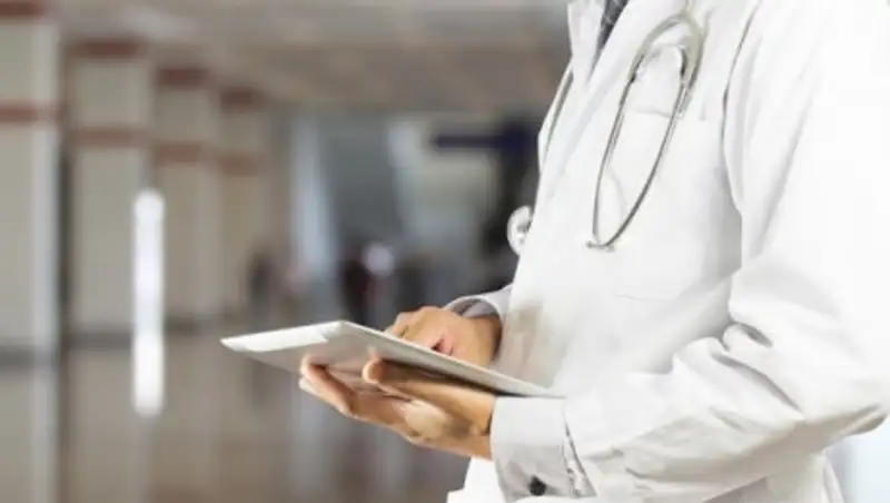 Казахстанцев стали реже лечить в стационарах