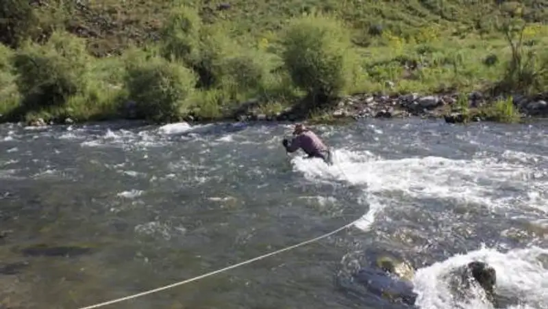 Ночуют в горах: пятые сутки ищут двух туристов, пропавших в Туркестанской области