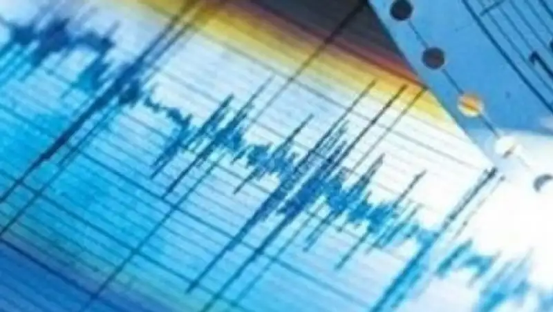 Подземные толчки силой 3 балла ощутили жители Рудного  