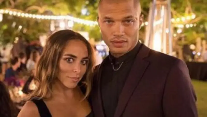 Наследница империи Topshop ждёт ребёнка от самого красивого преступника в мире