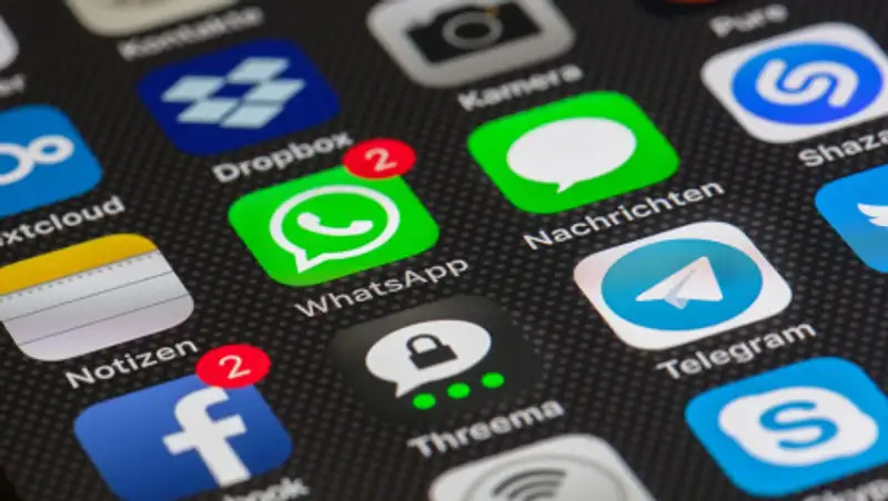 Facebook собирается переименовать Instagram и WhatsApp