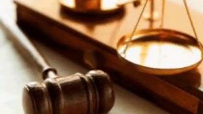 С. Ахметову продлили срок нахождения под домашним арестом