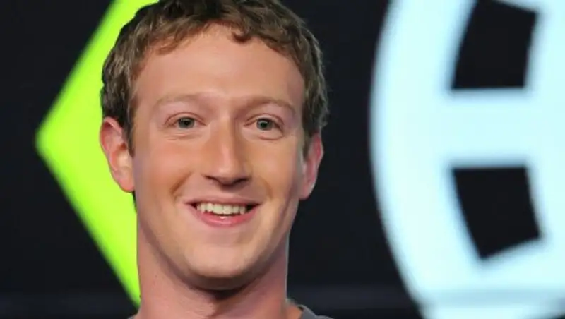 Хакеры взломали "Твиттер" Марка Цукерберга