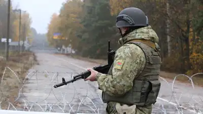 В Беларуси опровергли информацию о перестрелке на границе с Украиной, фото - Новости Zakon.kz от 27.02.2023 01:49
