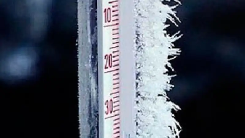 В Астане из-за погодных условий отменили занятия в школах