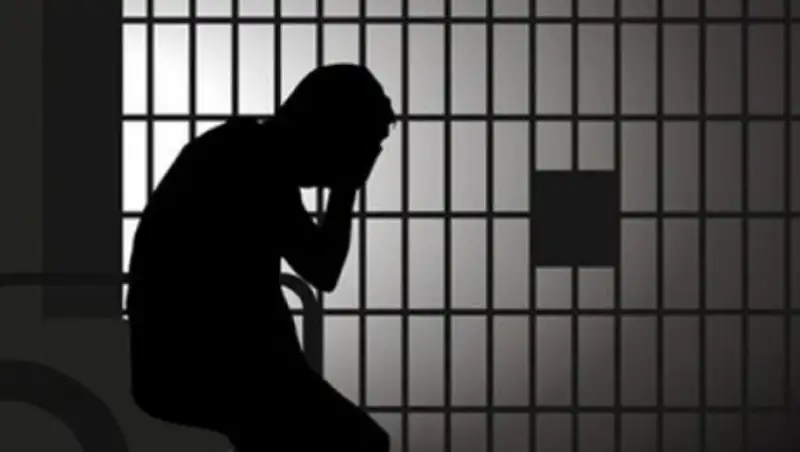 К 4 годам тюрьмы приговорен житель ЗКО за двойное преступление