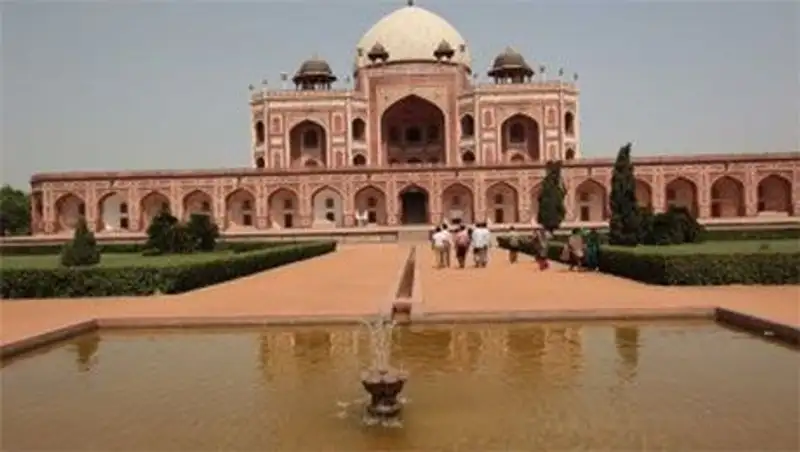 Казахстанцы в ближайшее время смогут получать визу в Индии по прилету в аэропорт