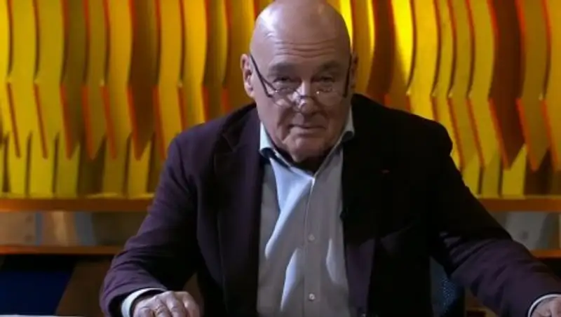 Познер извинился за шутку о китайцах