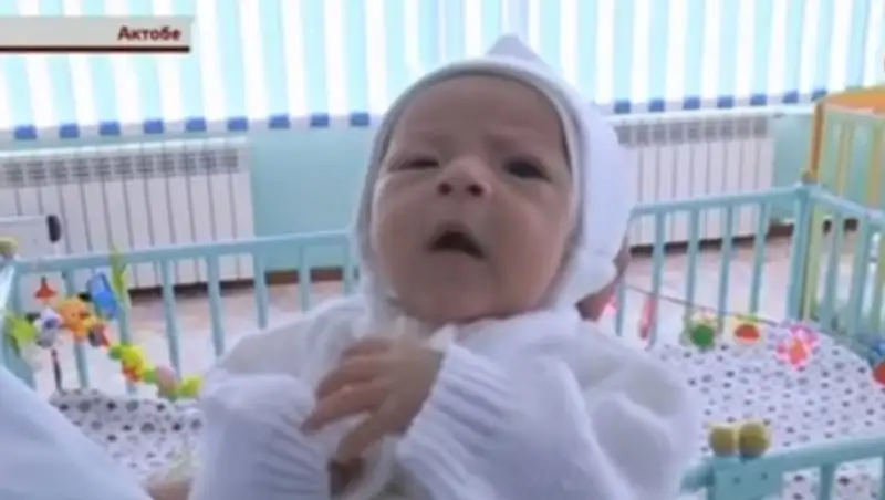 В Актобе поиски матери, бросившей сына-грудничка в подъезде, не принесли результата