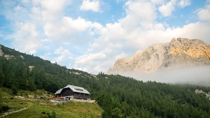 В Великобритании продают "самый одинокий дом"