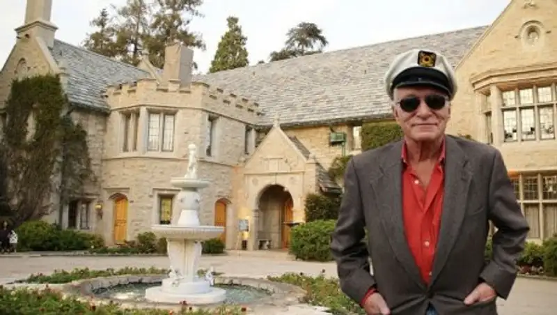 Скандальный особняк Playboy: где проводил свои разгульные вечеринки почивший Хью Хефнер