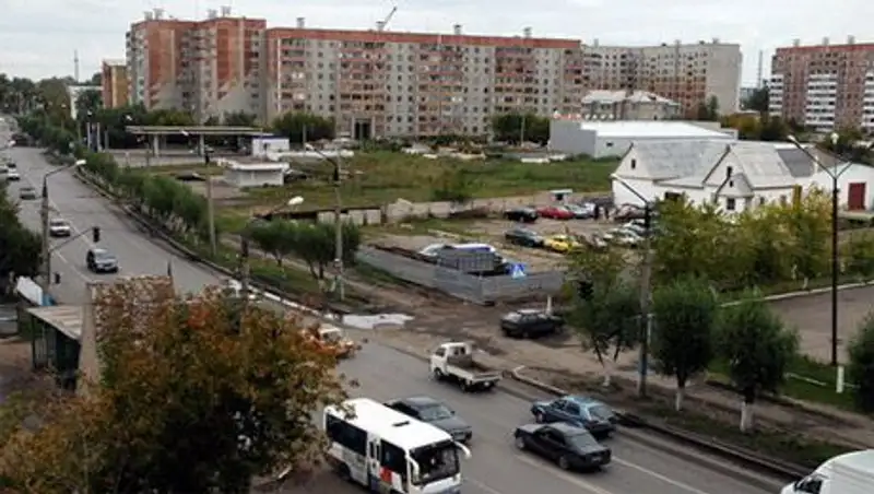 Полицейские Петропавловска борются за чистоту на улицах областного центра