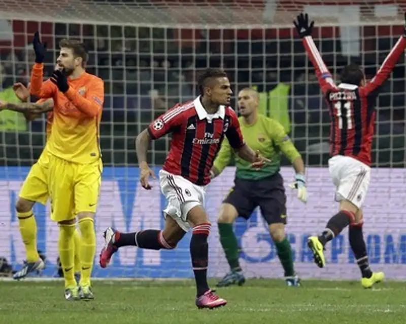 Лига чемпионов: Не тот "Милан" обыграл не ту "Барселону", фото - Новости Zakon.kz от 21.02.2013 15:46