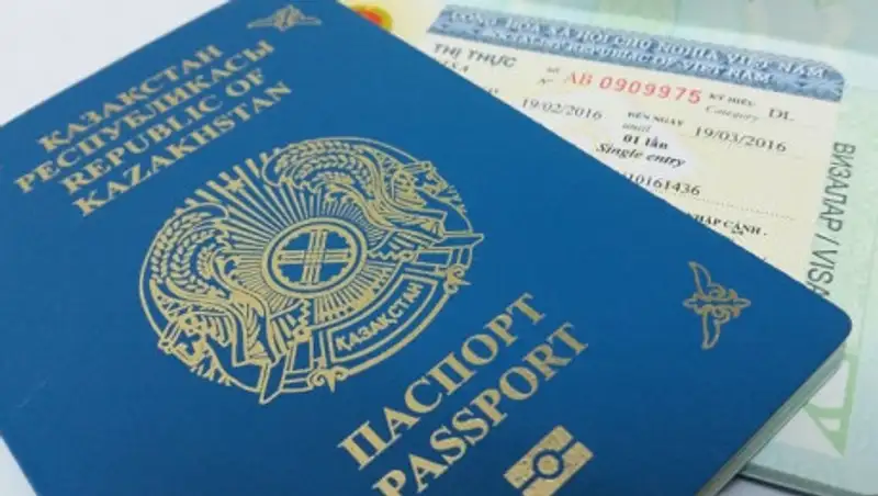 Изменены правила учета граждан РК за пределами страны