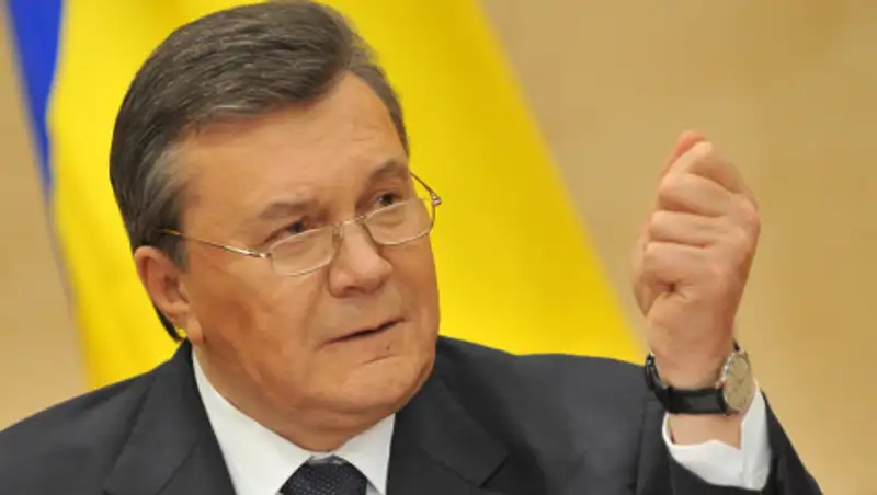 Евросоюз продлил на год санкции против Януковича