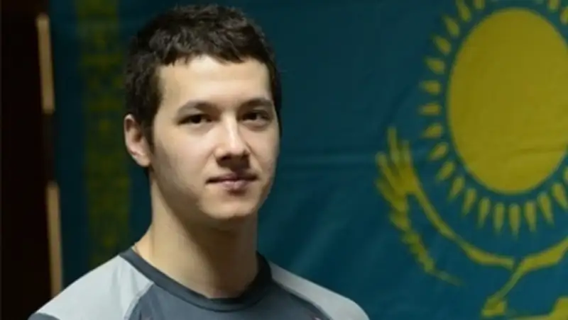 Хоккеист Мадияр Ибрайбеков: одна цель и мечта — попасть в "Барыс"