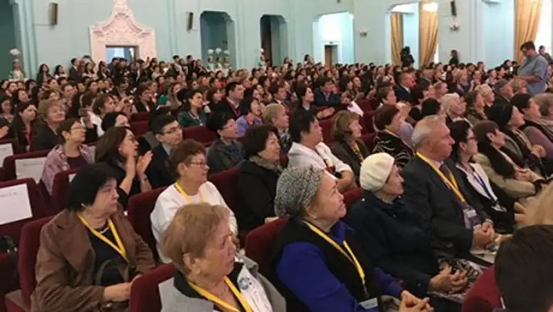 В Казахстане сформировалась своя офтальмологическая элита