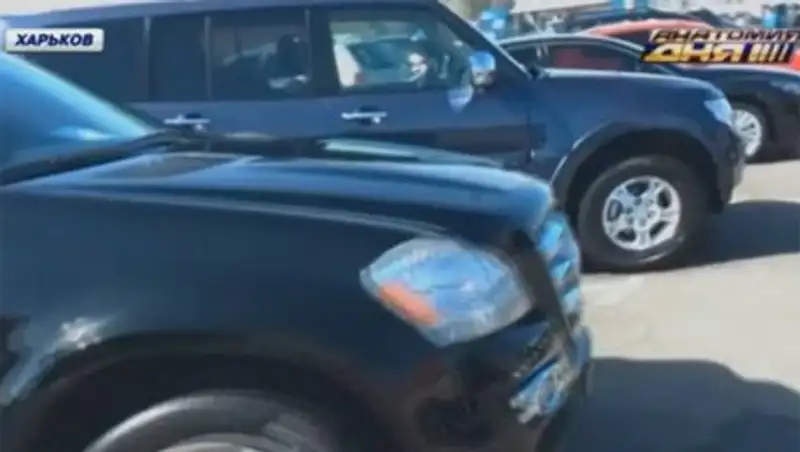 Украину захлестнул поток угнанных из Донбасса автомобилей